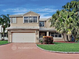 10101 SW 9th Ln in Pembroke Pines, FL - Building Photo