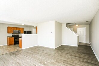 7843 Puckett Ln in Indianapolis, IN - Building Photo - Building Photo