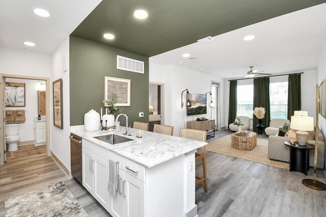 2020 Grandway Dr