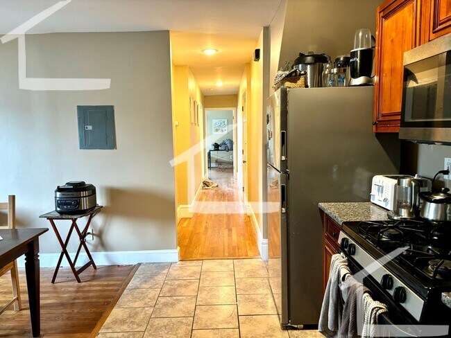 91 Glen St in Somerville, MA - Building Photo - Building Photo