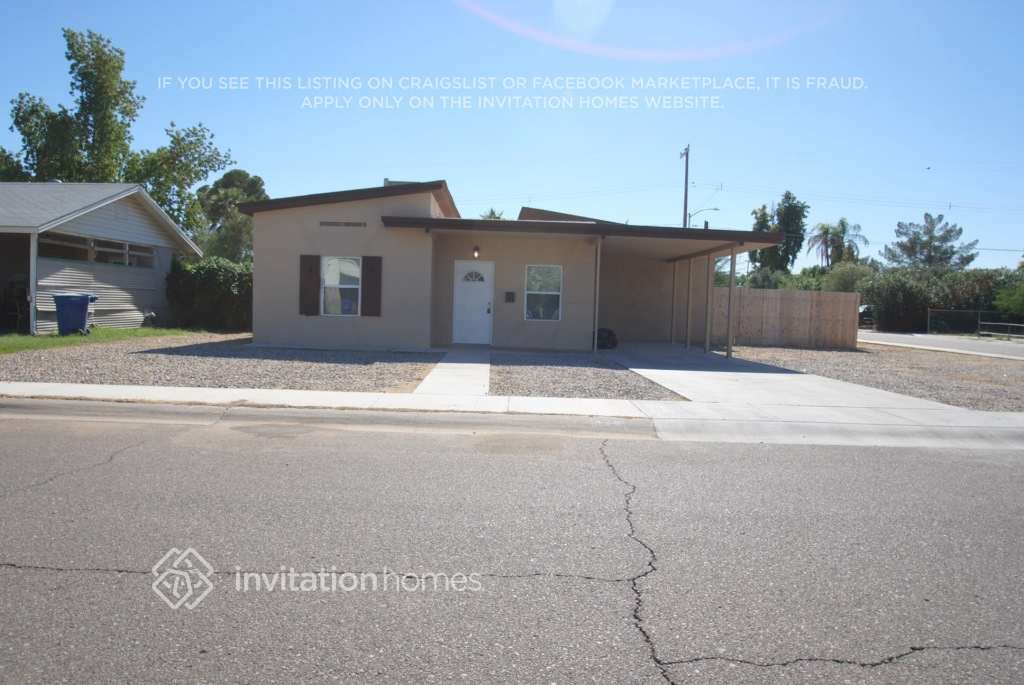 499 W Detroit St in Chandler, AZ - Foto de edificio