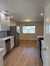 5430 Yale Dr in Katy, TX - Building Photo - Building Photo