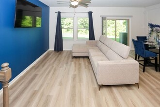 5682 Plain Field Ln in Lilburn, GA - Building Photo - Building Photo
