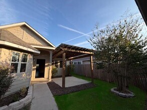 918 Silo St in San Marcos, TX - Building Photo - Building Photo