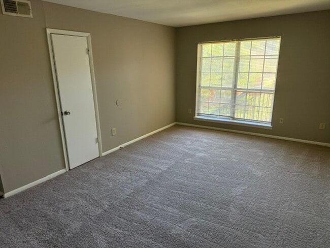 property at 900 Mountain Creek Rd
