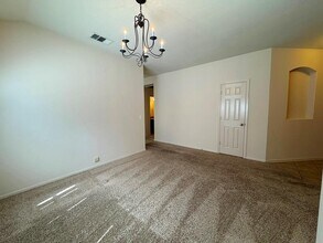 172 Spruce Dr in Kyle, TX - Building Photo - Building Photo