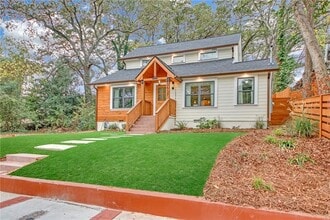 3637 Elm St in Atlanta, GA - Building Photo - Building Photo