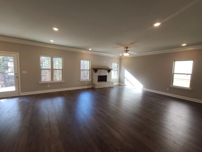 1917 Castleberry Ln in Buford, GA - Building Photo - Building Photo