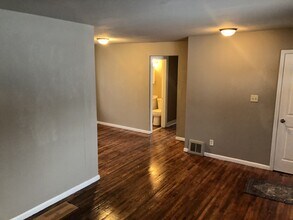 1100 E 43rd Ave in Gary, IN - Building Photo - Building Photo