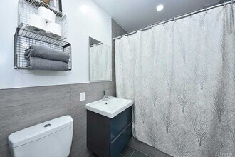 227 34th St-Unit -2R in Brooklyn, NY - Building Photo - Building Photo