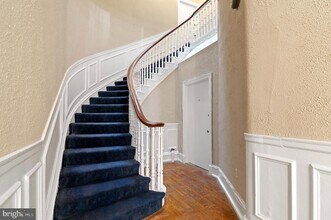 919 St Paul St in Baltimore, MD - Foto de edificio - Building Photo