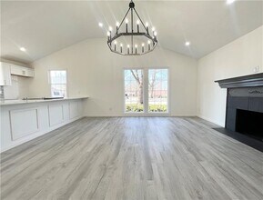 7139 Conser in Overland Park, KS - Building Photo - Building Photo