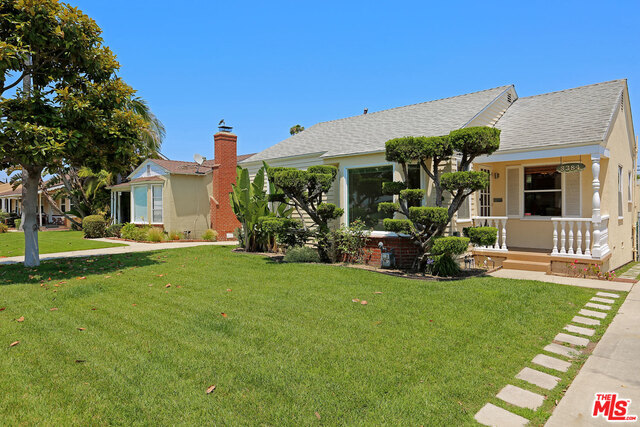 8384 Westlawn Ave in Los Angeles, CA - Building Photo