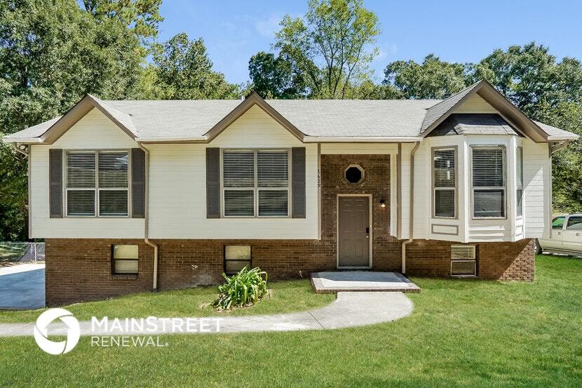 1629 5 Acre Rd in Birmingham, AL - Foto de edificio