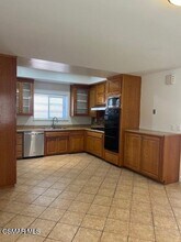 1965 Fitzgerald Rd in Simi Valley, CA - Building Photo - Building Photo