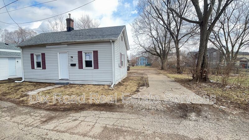 104 Moore St in Middletown, OH - Building Photo