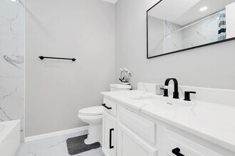5953 Prescott Ct in Charlotte, NC - Building Photo - Building Photo