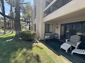 35200 Cathedral Canyon Dr in Cathedral City, CA - Building Photo