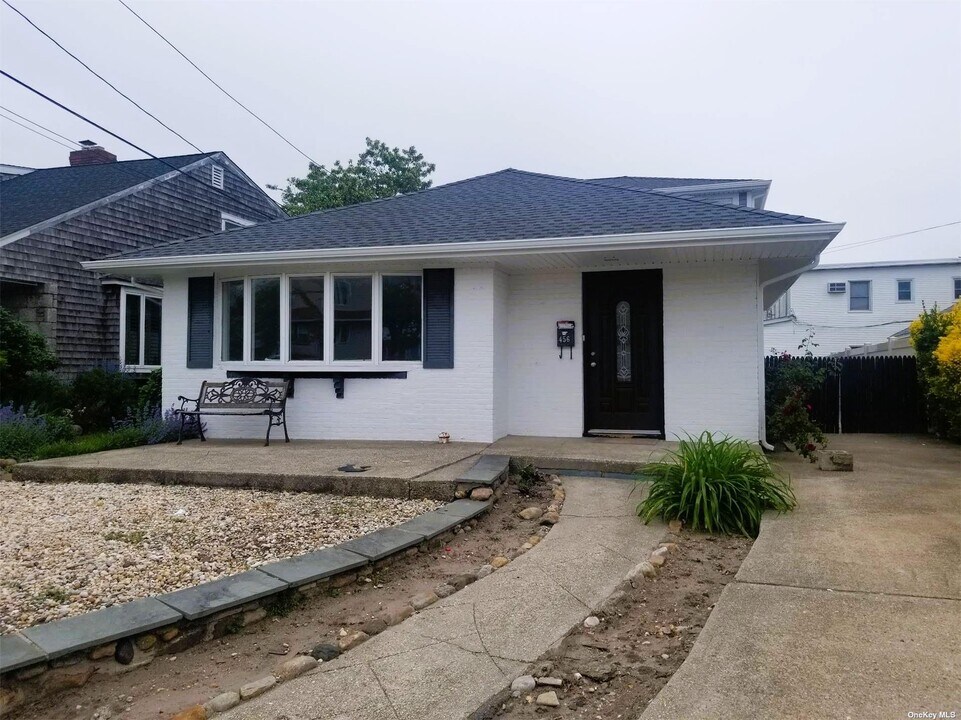 456 Lincoln Blvd in Long Beach, NY - Building Photo