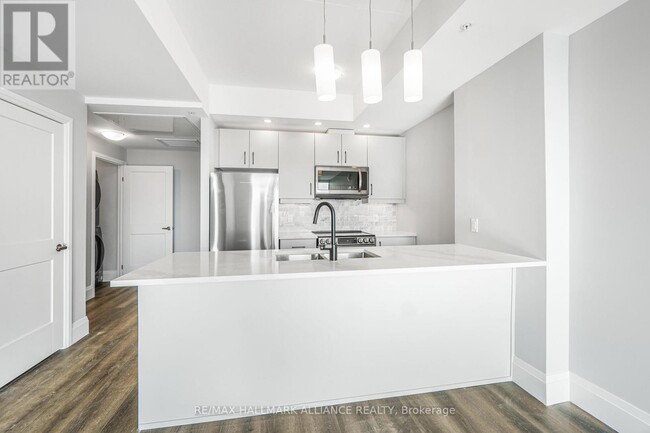 108-1108 Garment St