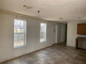 204 Huntington Ave in Mansfield, AR - Building Photo - Building Photo