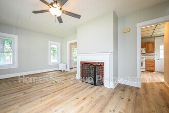 1659 Lincoln Way in White Oak, PA - Building Photo - Building Photo