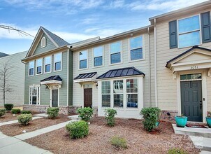 3047 Potomac River Pkwy in Charlotte, NC - Building Photo - Building Photo