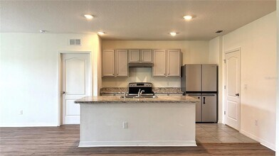 1307 Fox Squirrel Dr in Davenport, FL - Building Photo - Building Photo