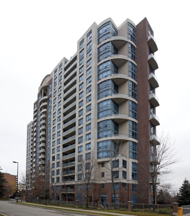 Peninsula Place in Toronto, ON - Building Photo - Building Photo