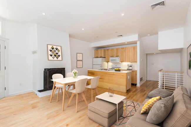 921 Spruce St | Rentals in Philadelphia, PA