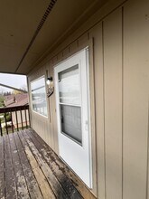 25672 Lira Ln in Warren, MI - Building Photo - Building Photo
