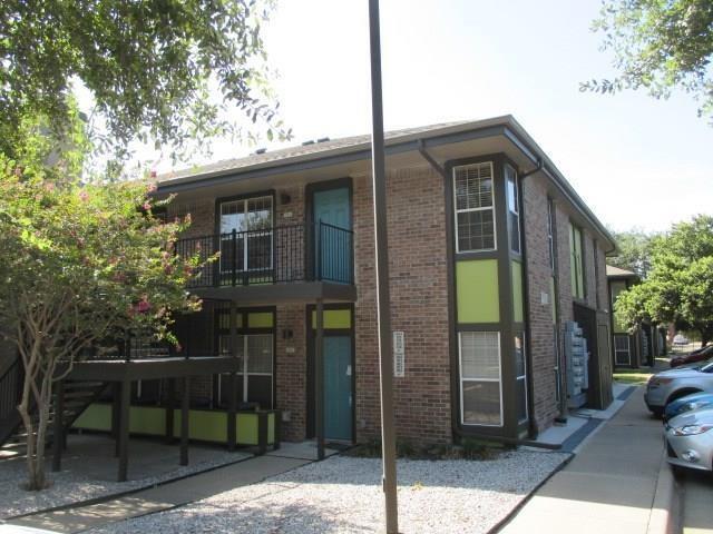 property at 7685 Northcross Dr