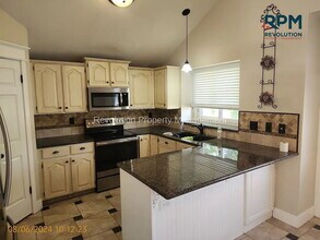 1578 S 300 E in Kaysville, UT - Building Photo - Building Photo