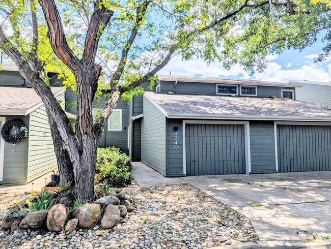 property at 4240 Corriente Pl