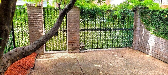 1115 Autrey St in Houston, TX - Building Photo - Building Photo