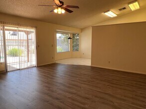 807 W Nopal Pl in Chandler, AZ - Building Photo - Building Photo
