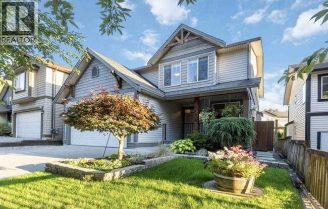 property at 24878-24108 108 Ave