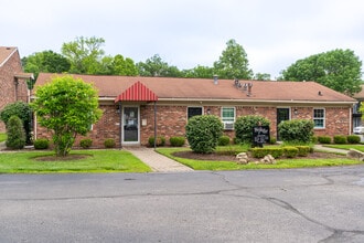 Beech Grove Apartments in Jeffersonville, IN - Building Photo - Building Photo