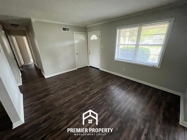 5313 Bradcliff St in Memphis, TN - Building Photo - Building Photo