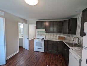 112 Victor Reiter Pky, Unit 19 in Portland, TN - Foto de edificio - Building Photo