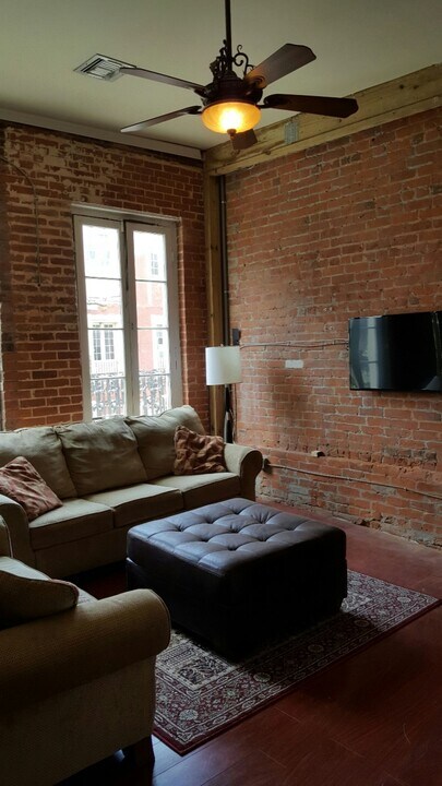 1128 Decatur St in New Orleans, LA - Building Photo