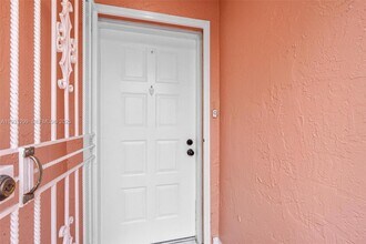 12450 NW 7th Ln in Miami, FL - Building Photo - Building Photo