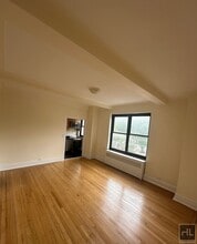 SECOND AVENUE in New York, NY - Building Photo - Building Photo
