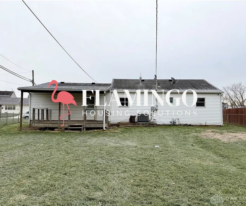 607 Kirkwood Dr in Fairborn, OH - Building Photo