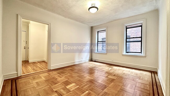 property at 615 Fort Washington Ave