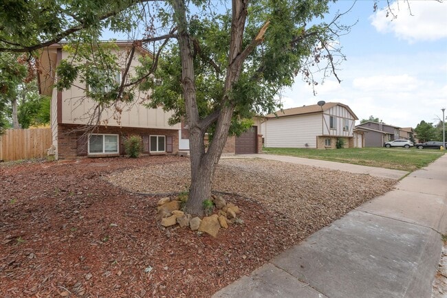 1522 S Memphis St in Aurora, CO - Building Photo - Building Photo