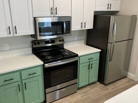 Waters Edge Apartments