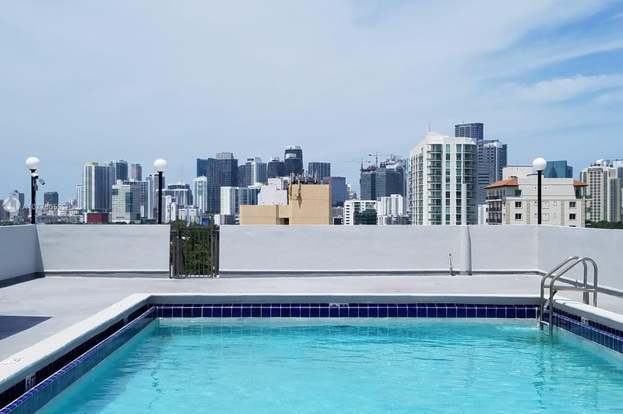 2950 SW 3rd Ave, Unit 3D in Miami, FL - Building Photo