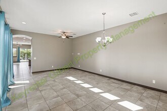 4281 E Cynthia St in Gilbert, AZ - Building Photo - Building Photo