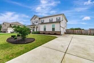 220 Arwen Dr in Mcdonough, GA - Building Photo - Building Photo